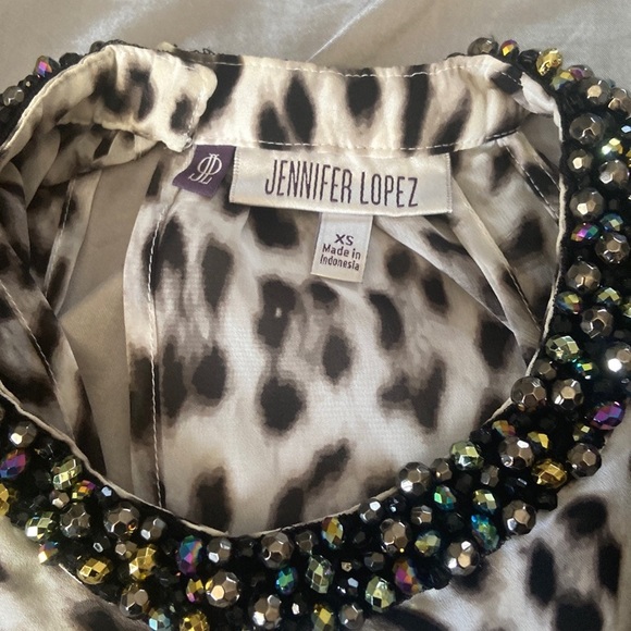 Top - Picture 4 of 5